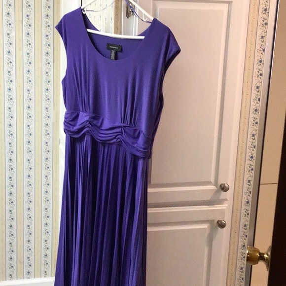 Purple dress size 14. NWOT - Picture 4 of 9